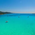 Natalie Sea View With 3 Bedrooms And Everything Is Air-conditioned Sali