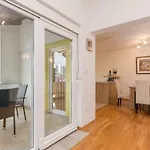 Natalie Sea View With 3 Bedrooms And Everything Is Air-conditioned * Sali