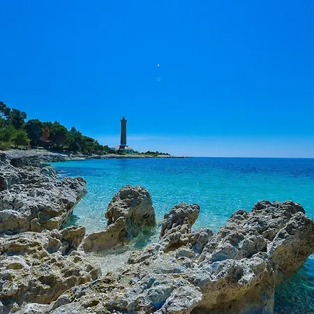 Natalie Sea View With 3 Bedrooms And Everything Is Air-conditioned Apartment Sali