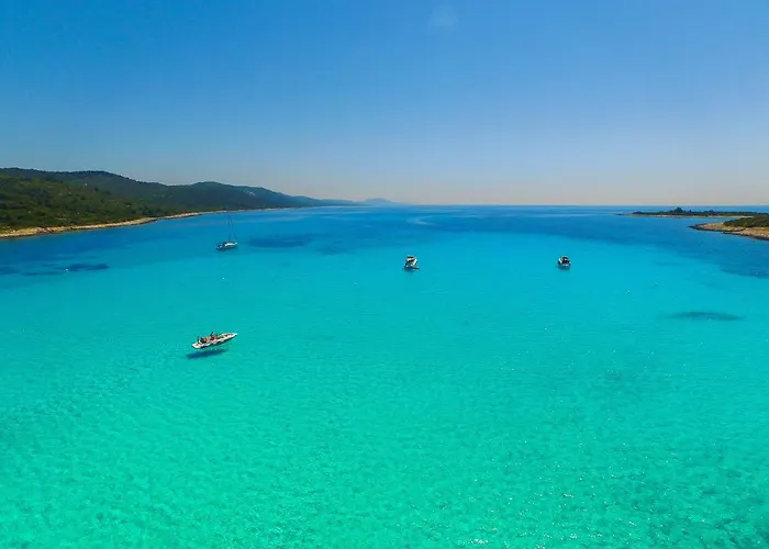 Natalie Sea View With 3 Bedrooms And Everything Is Air-conditioned סאלי